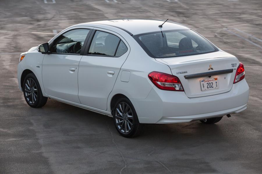  Mitsubishi Mirage G4 2016 года  (NA) (фото 20 из 39)
